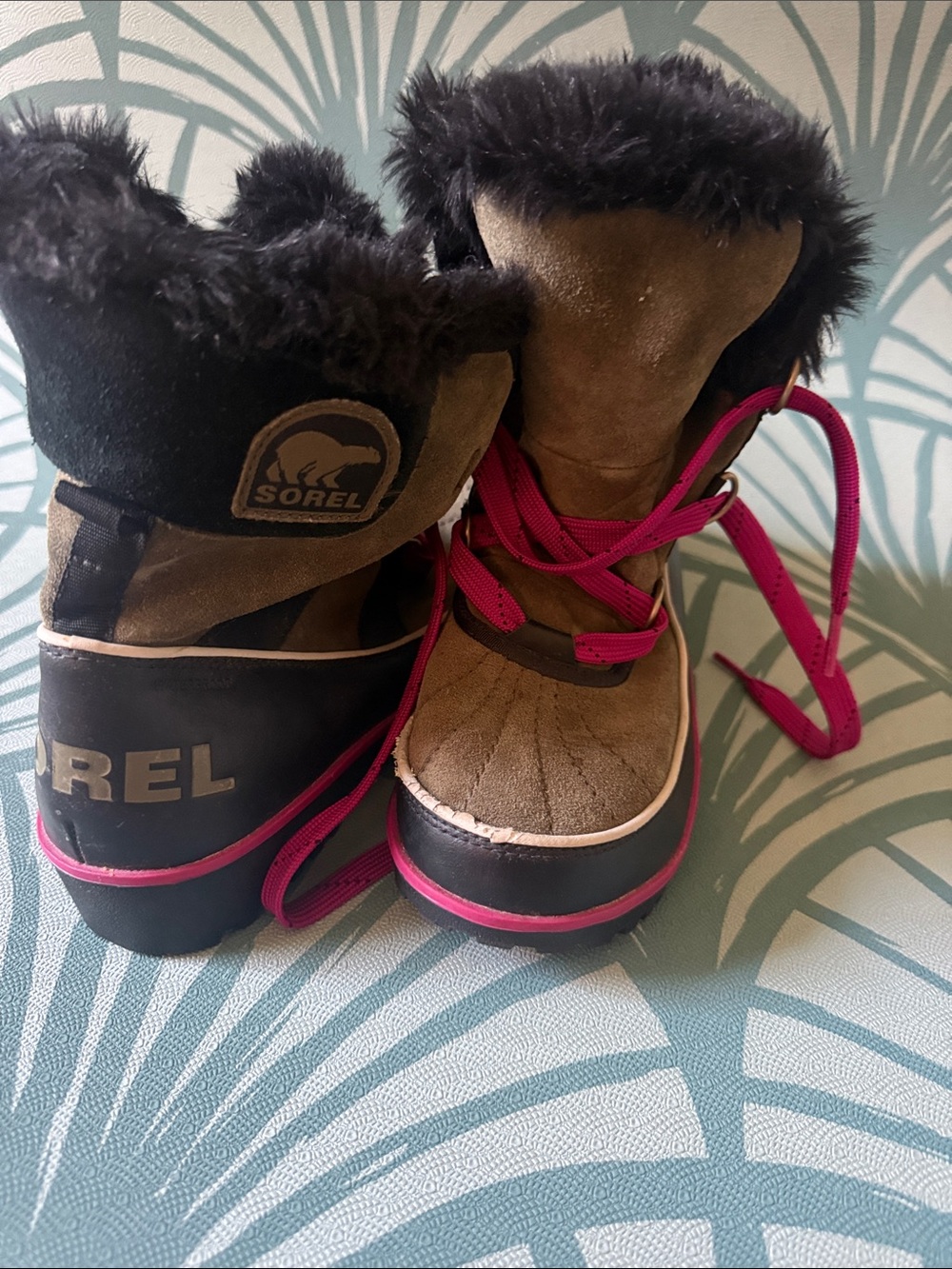 Sorel Womens Tivoli Snow Boot - Size 8
